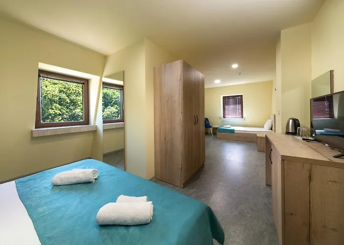 מלון Sea View Hills