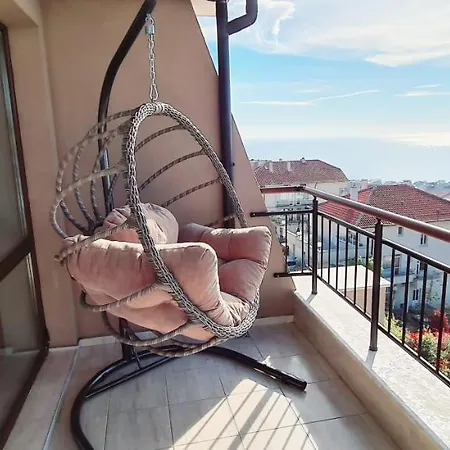 Sea View Hills Hotel *