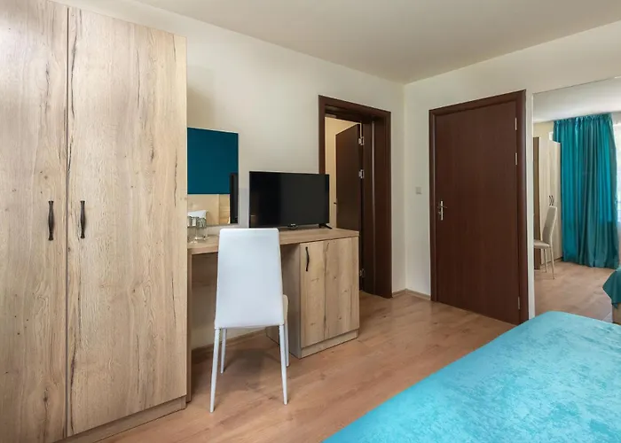 Хотел Sea View Hills Свети Влас