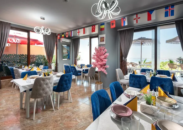 Хотел Sea View Hills Свети Влас