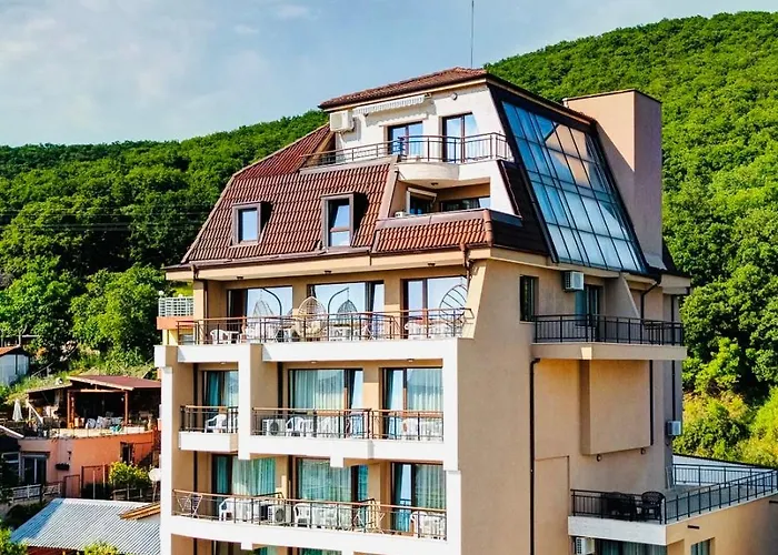 Хотел Sea View Hills Свети Влас